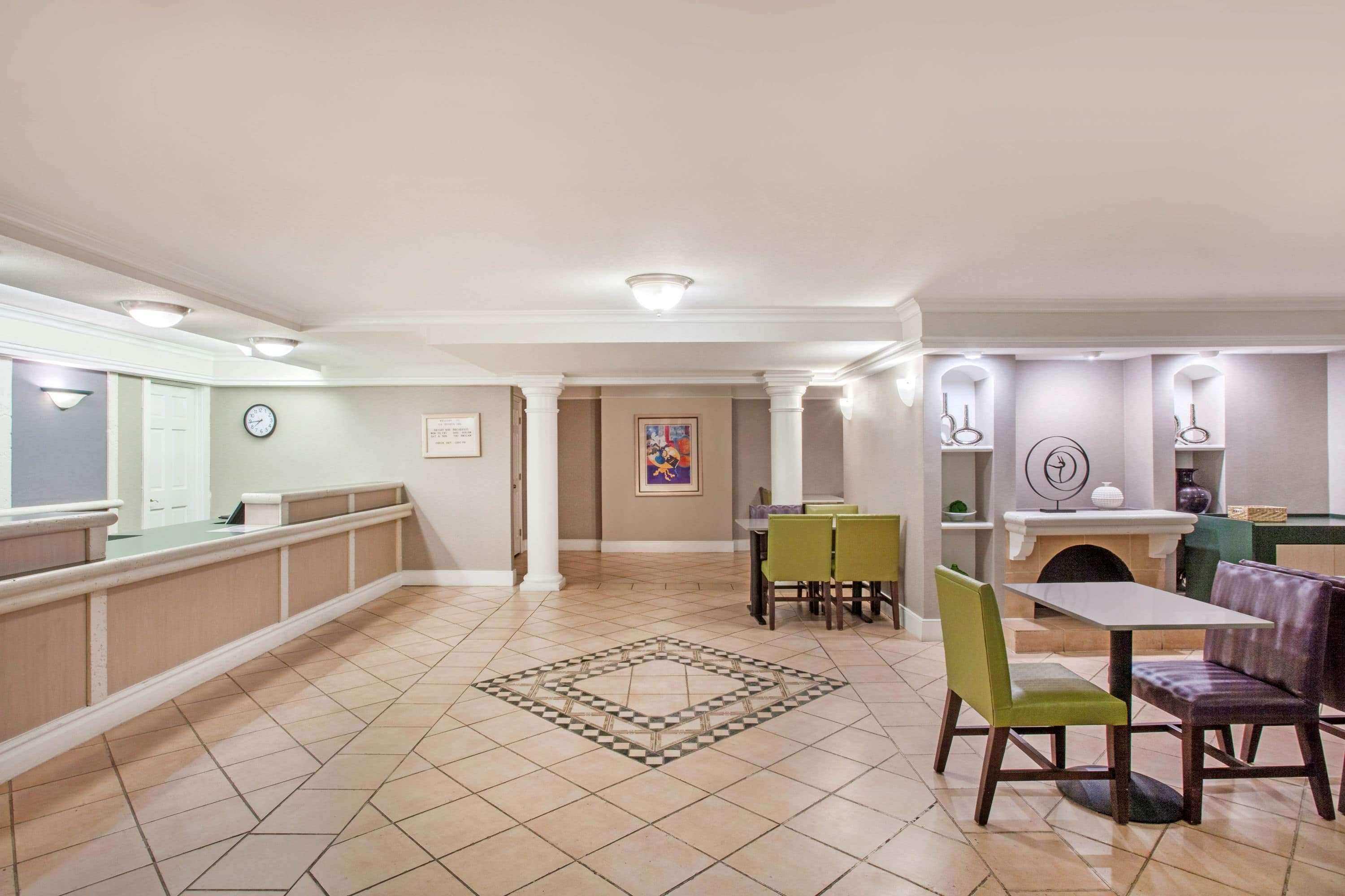 Baymont By Wyndham Fort Myers Central Eksteriør billede