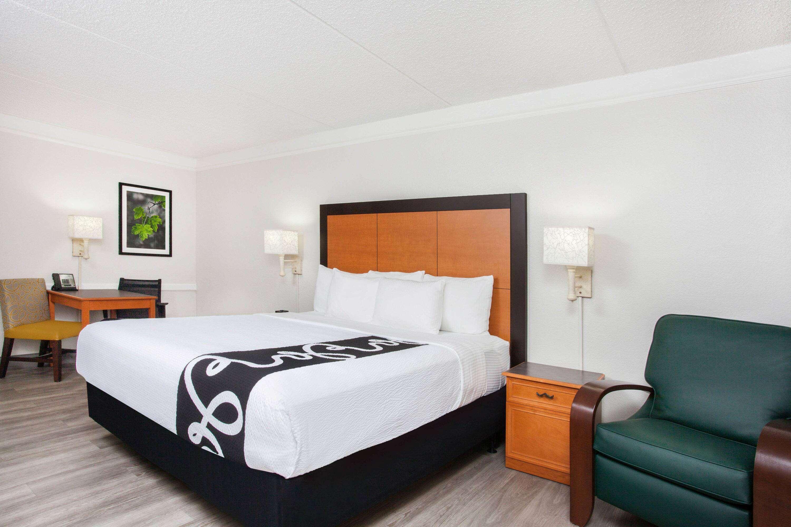 Baymont By Wyndham Fort Myers Central Eksteriør billede